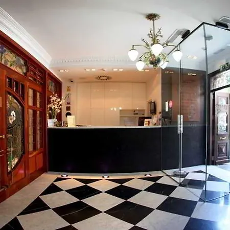 San Ramon Del Somontano Otel