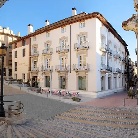 San Ramon Del Somontano Otel 4*