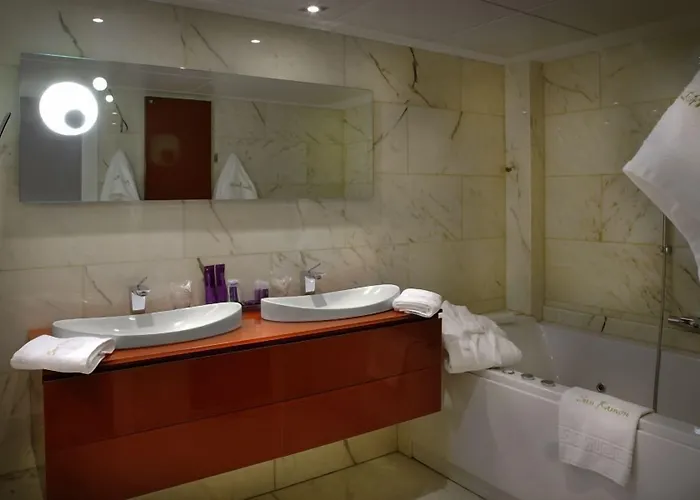 Hotel San Ramon Del Somontano 4*